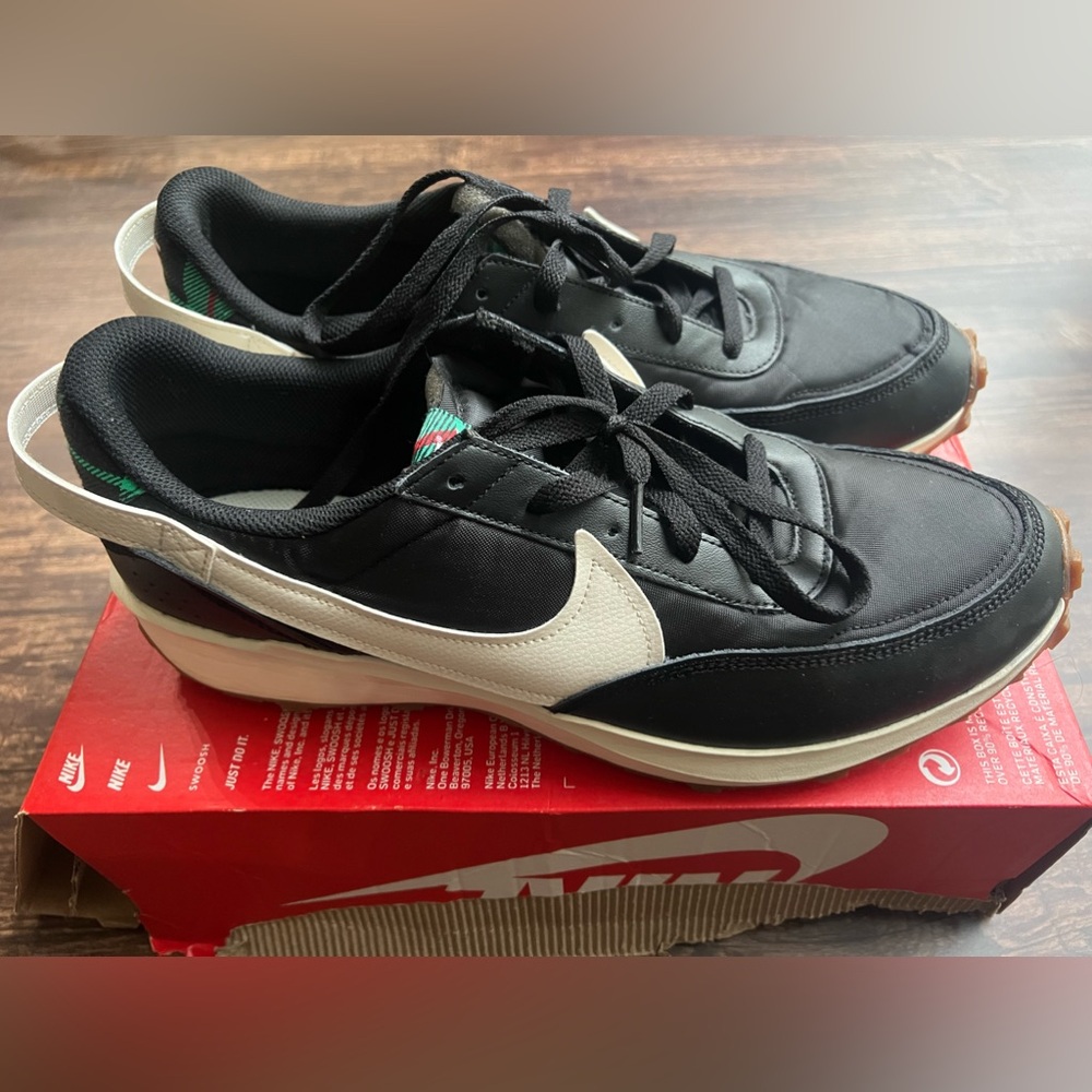 Nike Waffle Debut Premium Tartan Plaid Sneakers Mens 13 Shoes Black DV0813-001 - Picture 4 of 11
